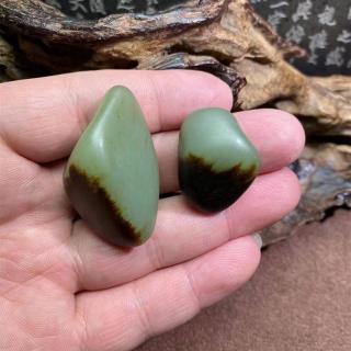 如此黑皮籽,胜过千年红!和田玉鉴定保养知识大全-藏玉网- 藏玉